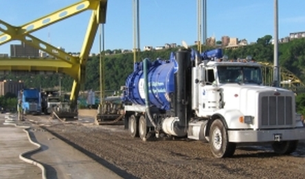 18-01 — Successful Approaches for the Use of Hydrodemolition for Partial Depth Removal of Bridge Decks